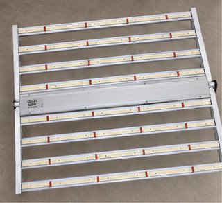 Lámpara LED Glizzy 680W Platinum