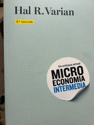 Microeconomía intermedia: un enfoque actual