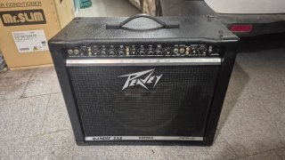 Amplificador Peavey Bandit 112 Sheffield
