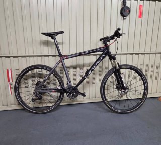 Bicicleta de Montaña MTB Negra