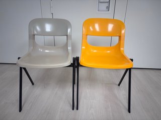 Lote 34 Sillas Escolares Apilables