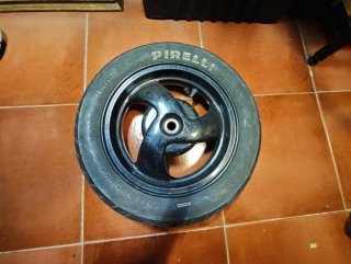 Llanta Trasera Honda SFX con Neumático Pirelli