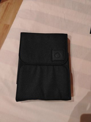 Carpeta de BMW Negra