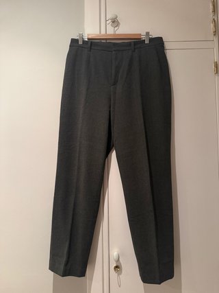 Pantalón Gris Uniqlo