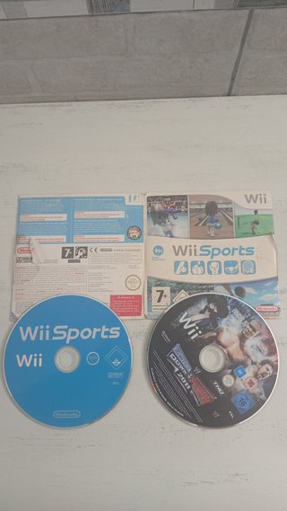 Juegos Wii: Wii Sports y WWE Smackdown vs Raw