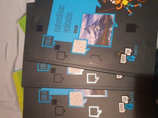Libros de 4to de la Eso. En buen estado   35 cada