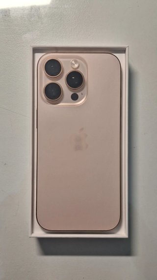 iPhone 16 Pro 256GB Titanio Desierto