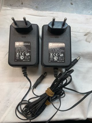 2 Fuentes de Alimentación Motorola 16V