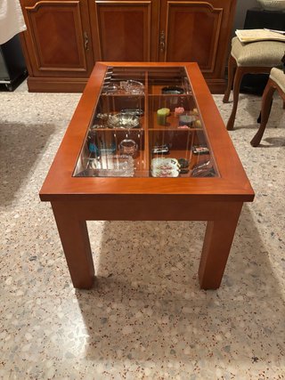 Mesita elevadora de madera