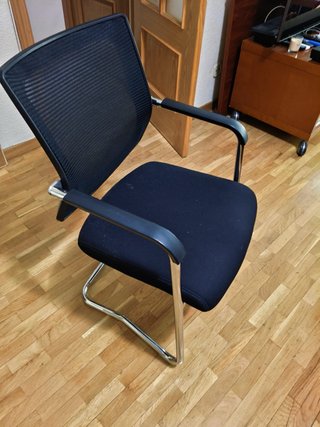 Silla de escritorio negra