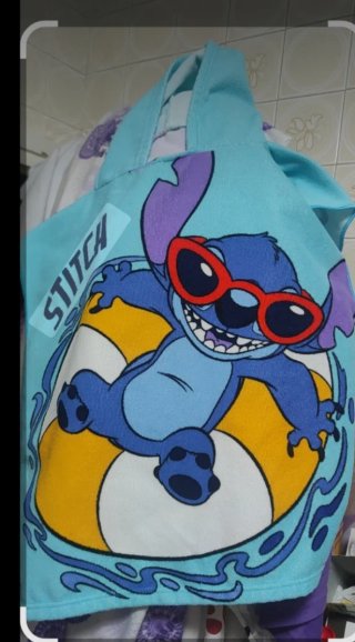 Poncho de Baño Infantil Stitch