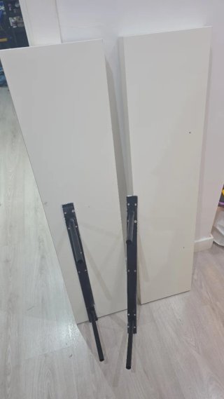 Baldas blancas