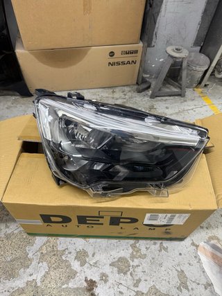 Faro delantero derecho Opel Combo (2019-2023)
