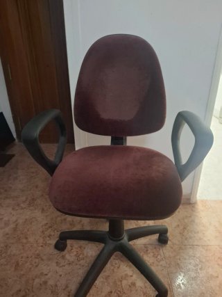 Silla de oficina tapizada