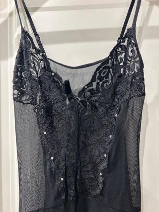 Lencero negro con encaje