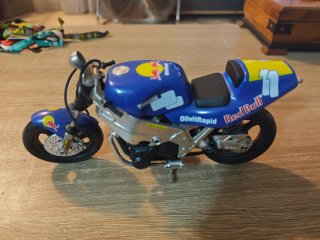 Maqueta moto Yamaha Red Bull dorsal 11 coleccionis