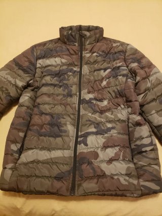 Chaqueta acolchada de camuflaje