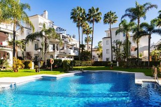 Piso en venta en Los Naranjos en Marbella