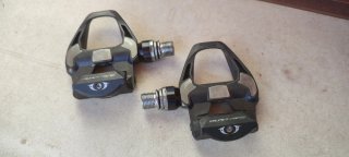 Pedales Shimano Dura-Ace PD-R9100