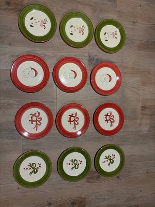 Set de 12 Platos de Navidad