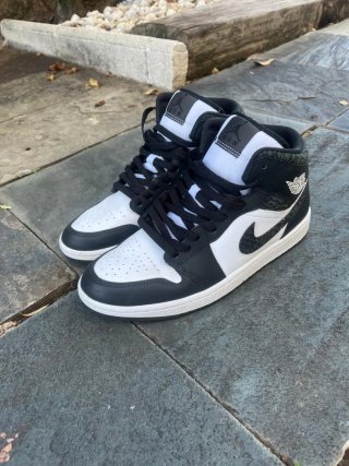 Zapatillas Jordan 1 Mid SE