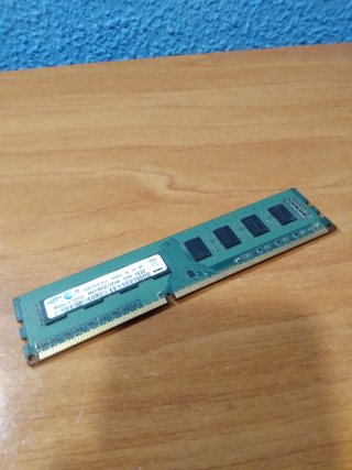 Memoria RAM DDR3 Samsung 2GB