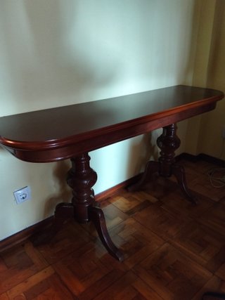 Mesa de comedor y 4 sillas