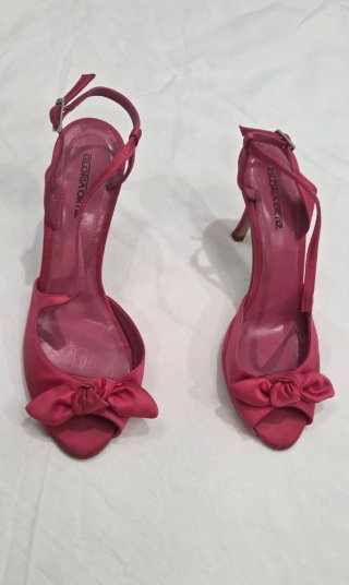 Sandalias de tacón Gloria Ortiz fucsia