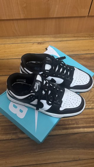 Nike Dunk SB Low Blanco y Negro