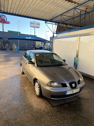 SEAT Ibiza 2004