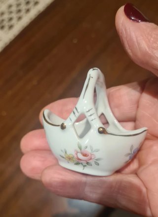 Pequeno Cesto de Porcelana Limoges de Portugal