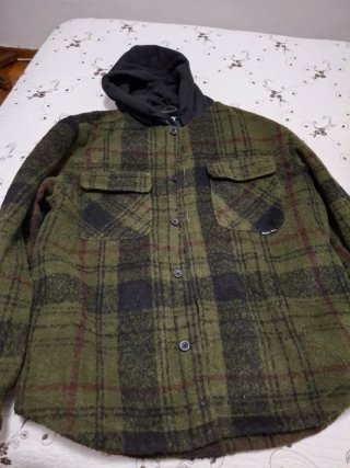 Chaqueta de cuadros con capucha