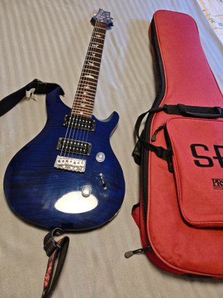 Guitarra PRS SE 7 Cuerdas Azul