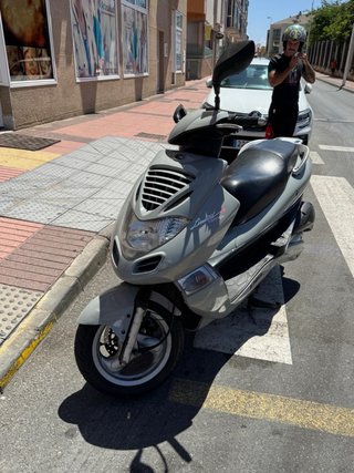 Kymco Bet&Win 250