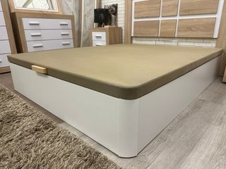 Canapé de gran capacidad nuevo
