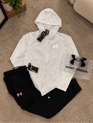 Chándal Under Armour Blanco y Negro Talla M