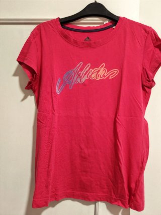 Camiseta adidas fucsia