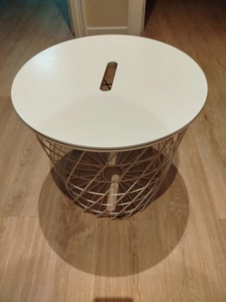 Mesa de almacenaje IKEA blanca