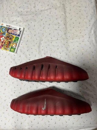 Chanclas Nike Rojas