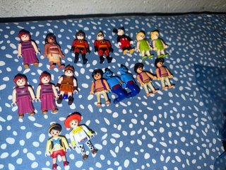 Figuras Playmobil Kinder bueno