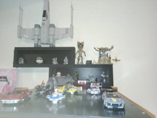 Conjunto de figuras y vehículos LEGO