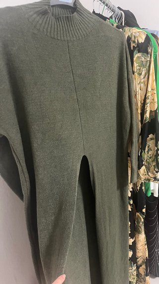 Vestido de punto verde oliva