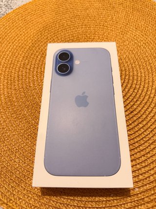 iPhone 16 Azul