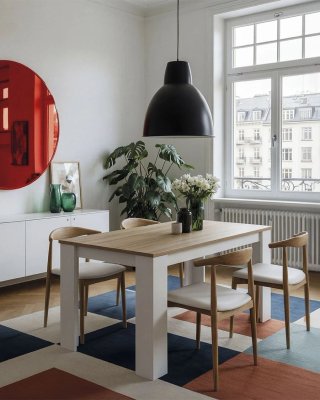 Mesa de comedor madera y blanco