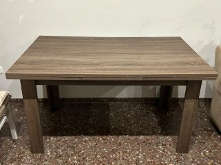 Mesa de Salón de Madera
