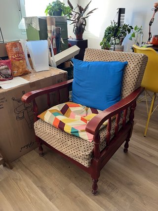 Sillón de madera siglo XX