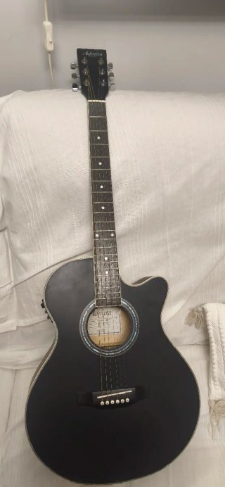 Guitarra Acústica Admira Indiana