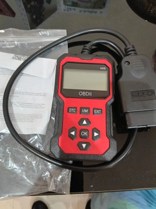Máquina de Diagnosis OBDII V410