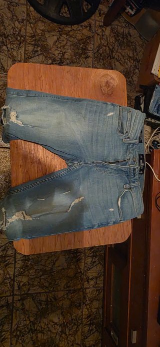Pantalón vaquero Hollister talla 31/30