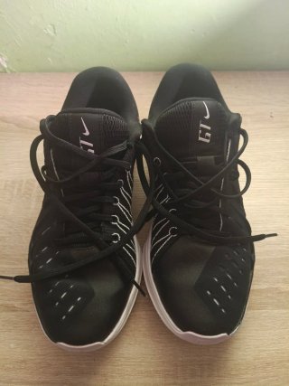 Zapatillas de Baloncesto Nike GT Negras